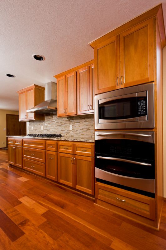 Oak Cabinet Remodeling in Indianapolis, IN